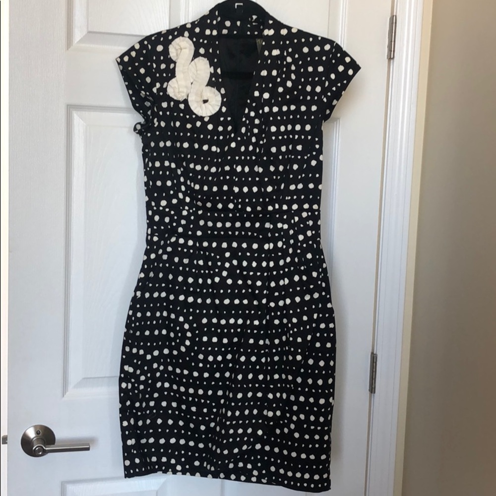 Black and White Dress Size 6